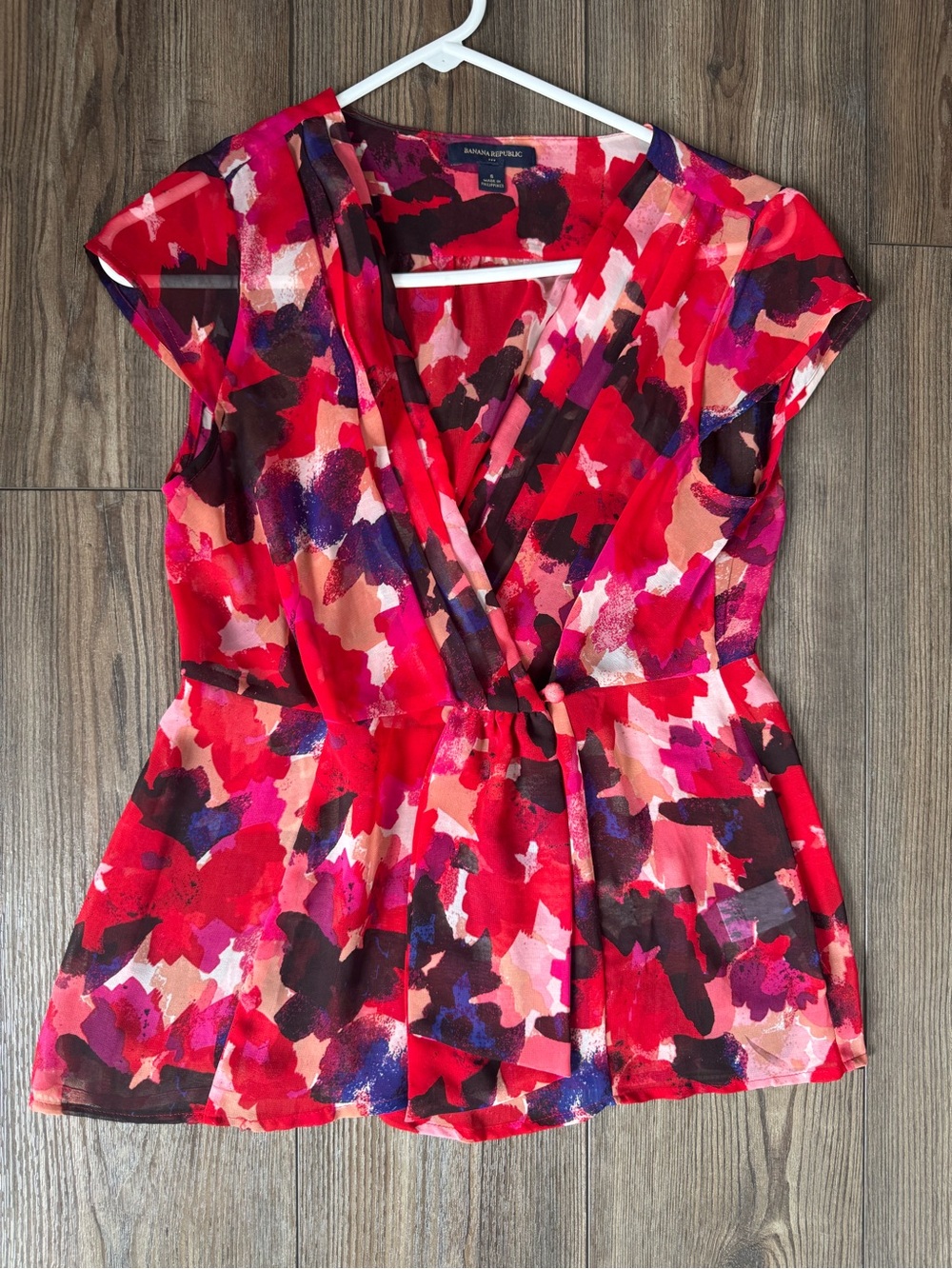 Banana Republic Red Floral Peplum Top - Womens S